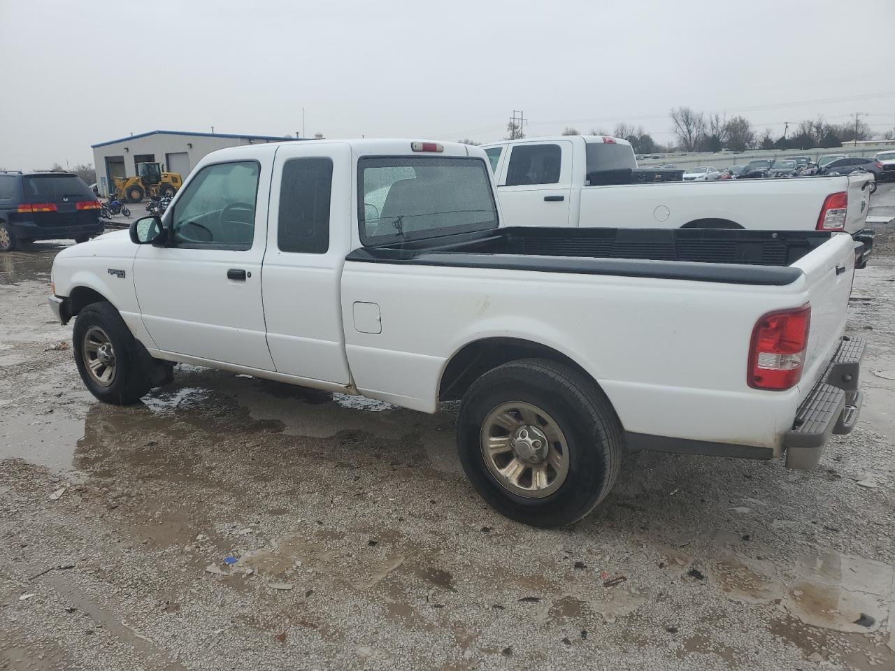 Photo 1 VIN: 1FTYR14V9YPA97433 - FORD RANGER 