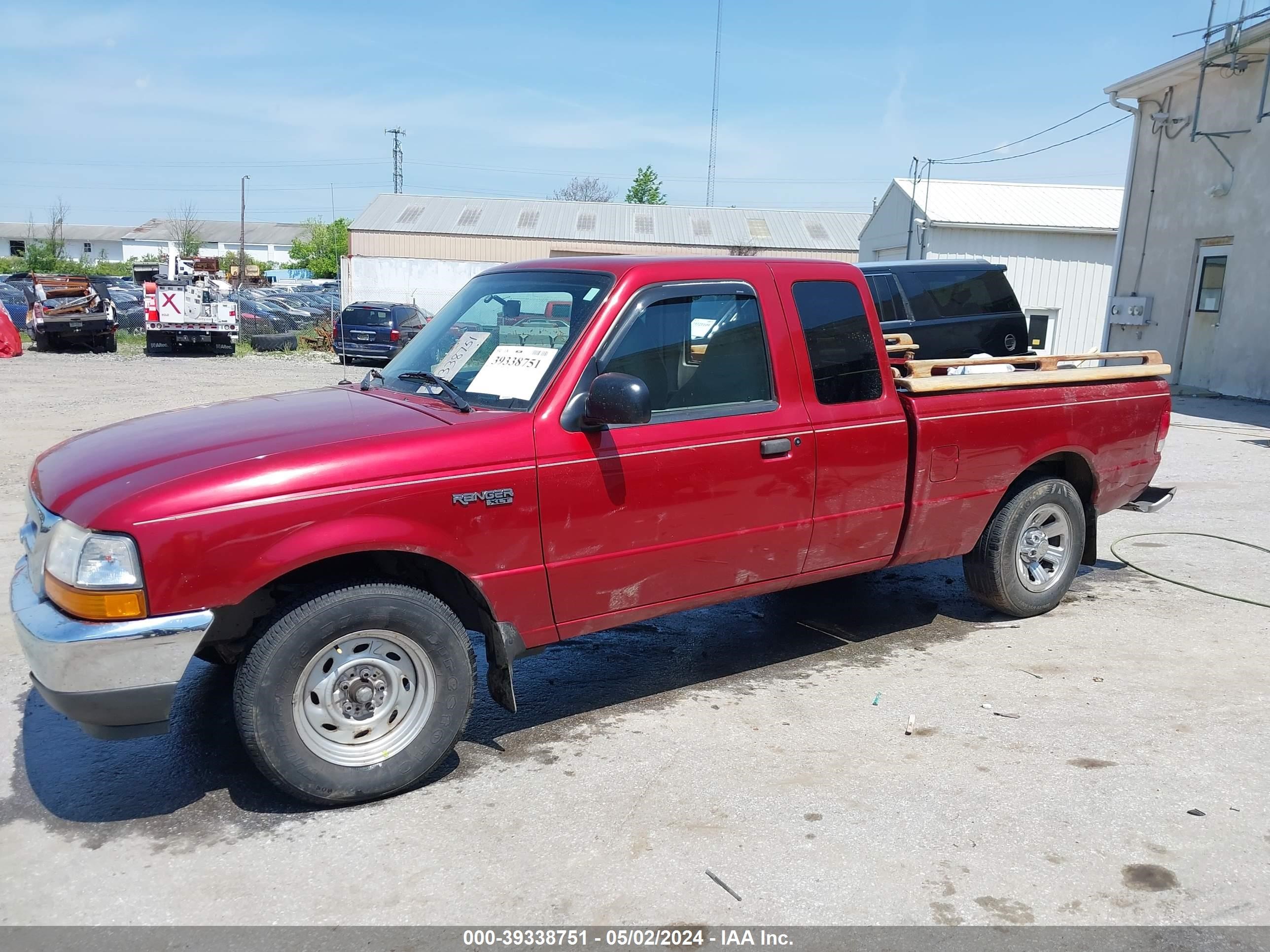 Photo 13 VIN: 1FTYR14V9YTA68263 - FORD RANGER 