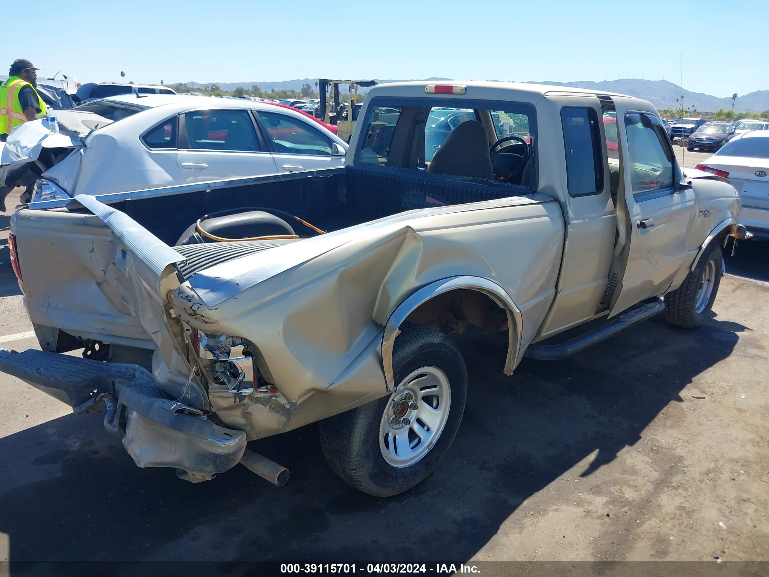 Photo 3 VIN: 1FTYR14VXXPB70629 - FORD RANGER 