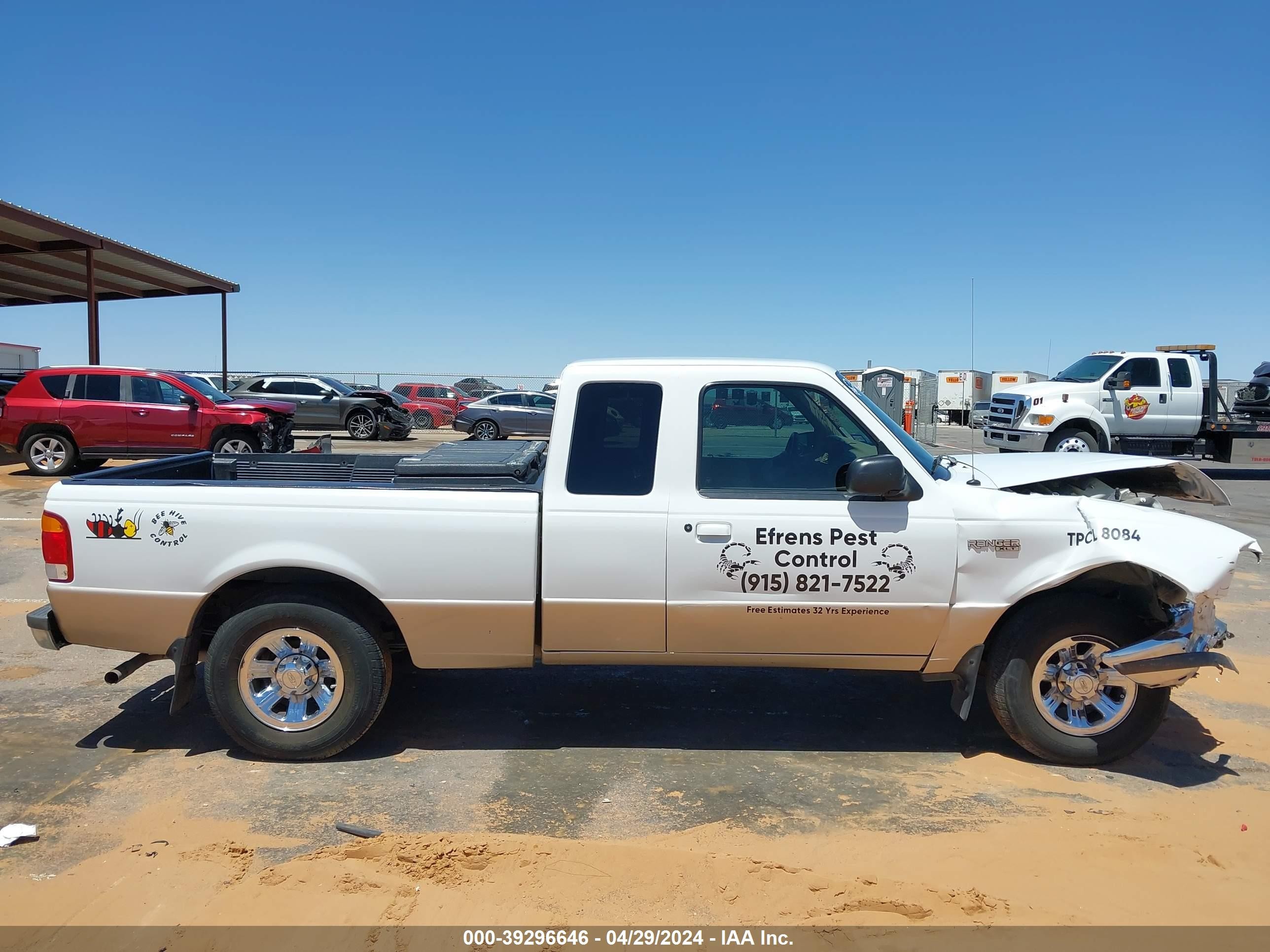 Photo 12 VIN: 1FTYR14X3WPB24351 - FORD RANGER 