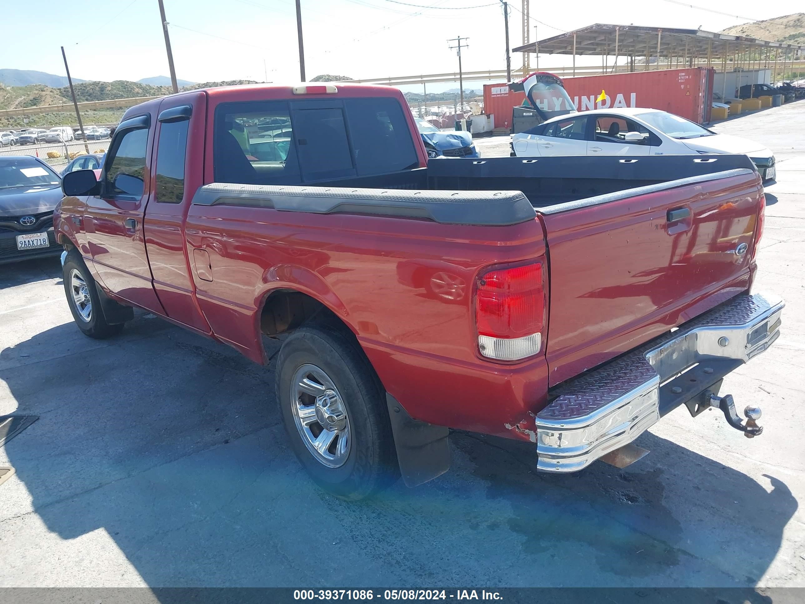 Photo 2 VIN: 1FTYR14X9YTA52338 - FORD RANGER 