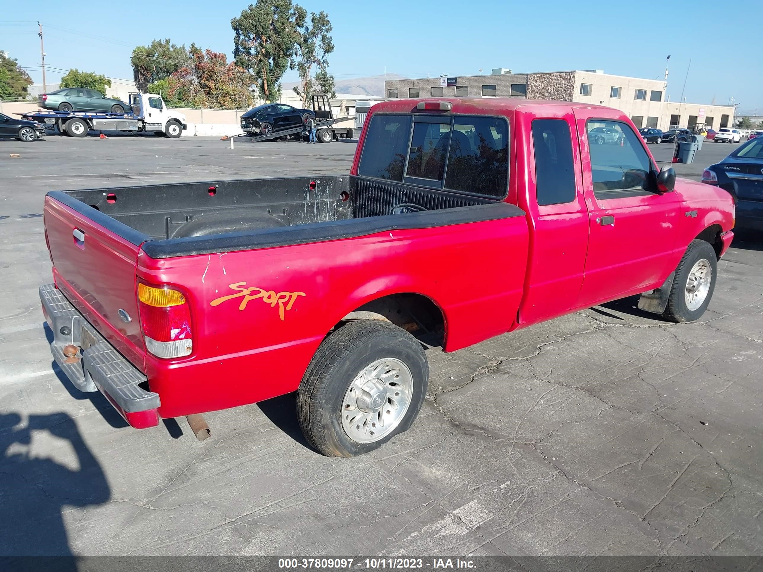 Photo 3 VIN: 1FTYR14XXXPA04872 - FORD RANGER 