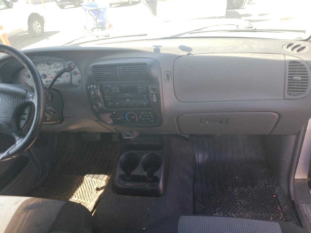 Photo 7 VIN: 1FTYR15E33PB31373 - FORD RANGER 