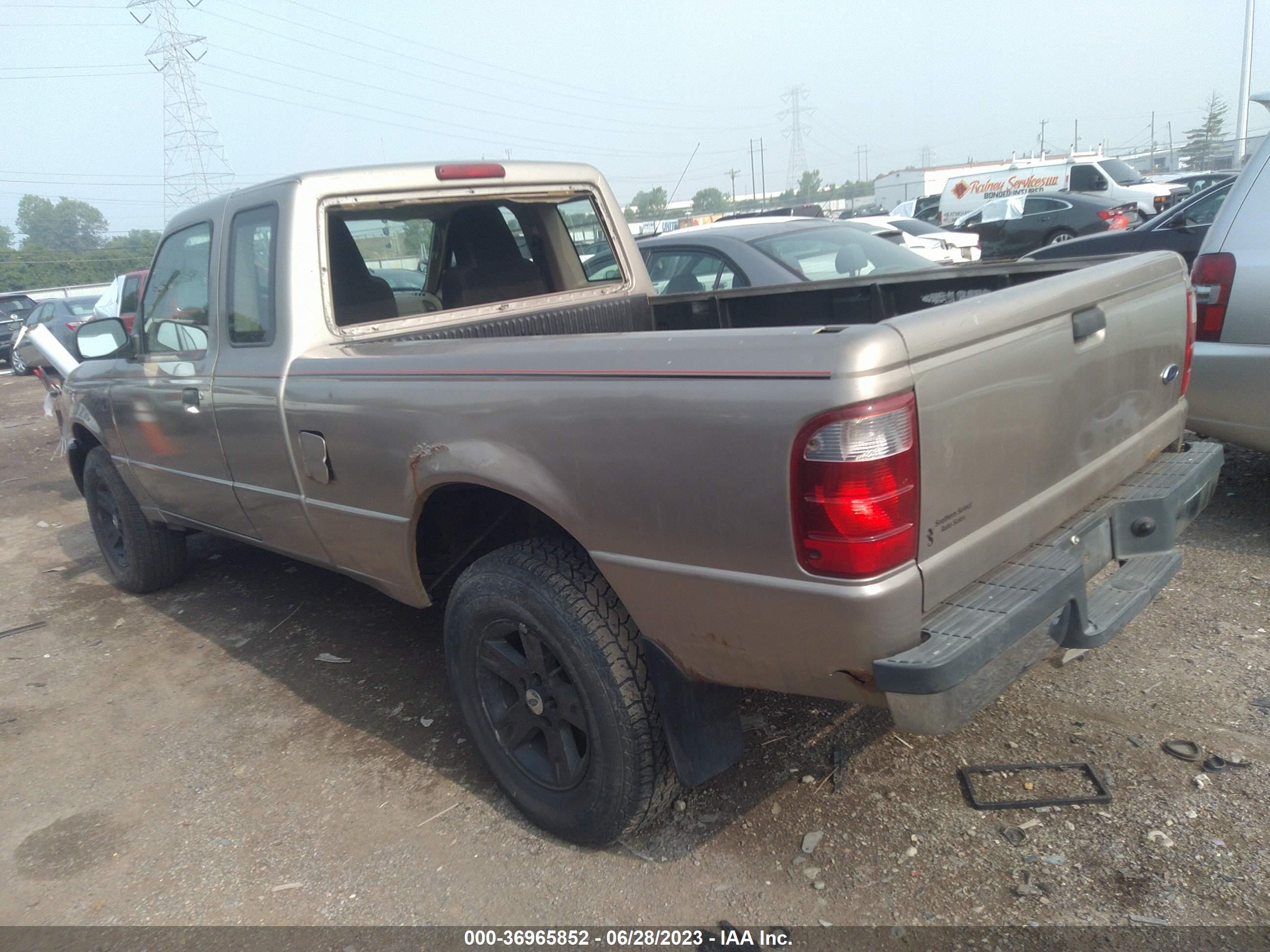 Photo 2 VIN: 1FTYR15E34PB42424 - FORD RANGER 