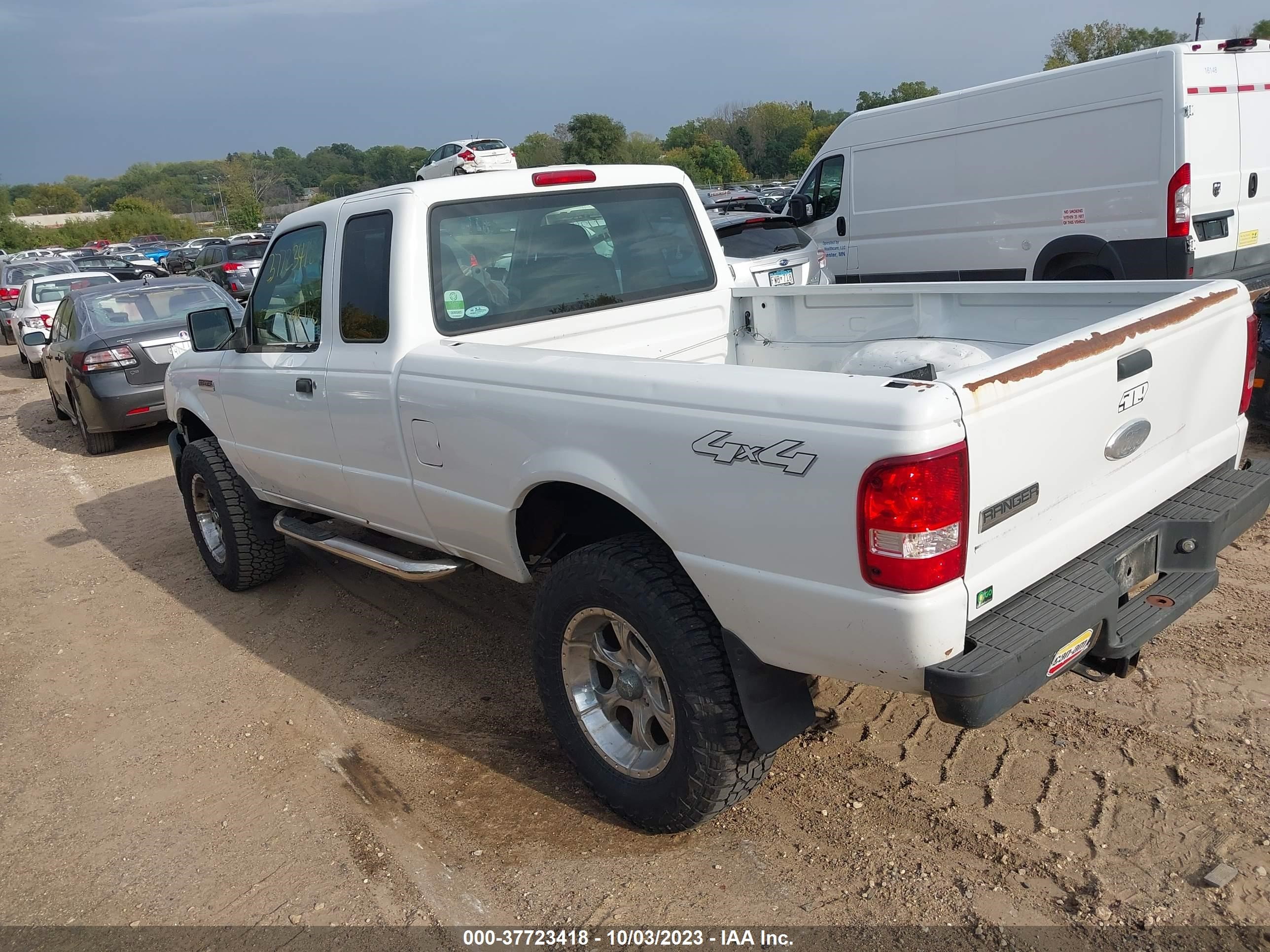 Photo 2 VIN: 1FTYR15E56PA18576 - FORD RANGER 