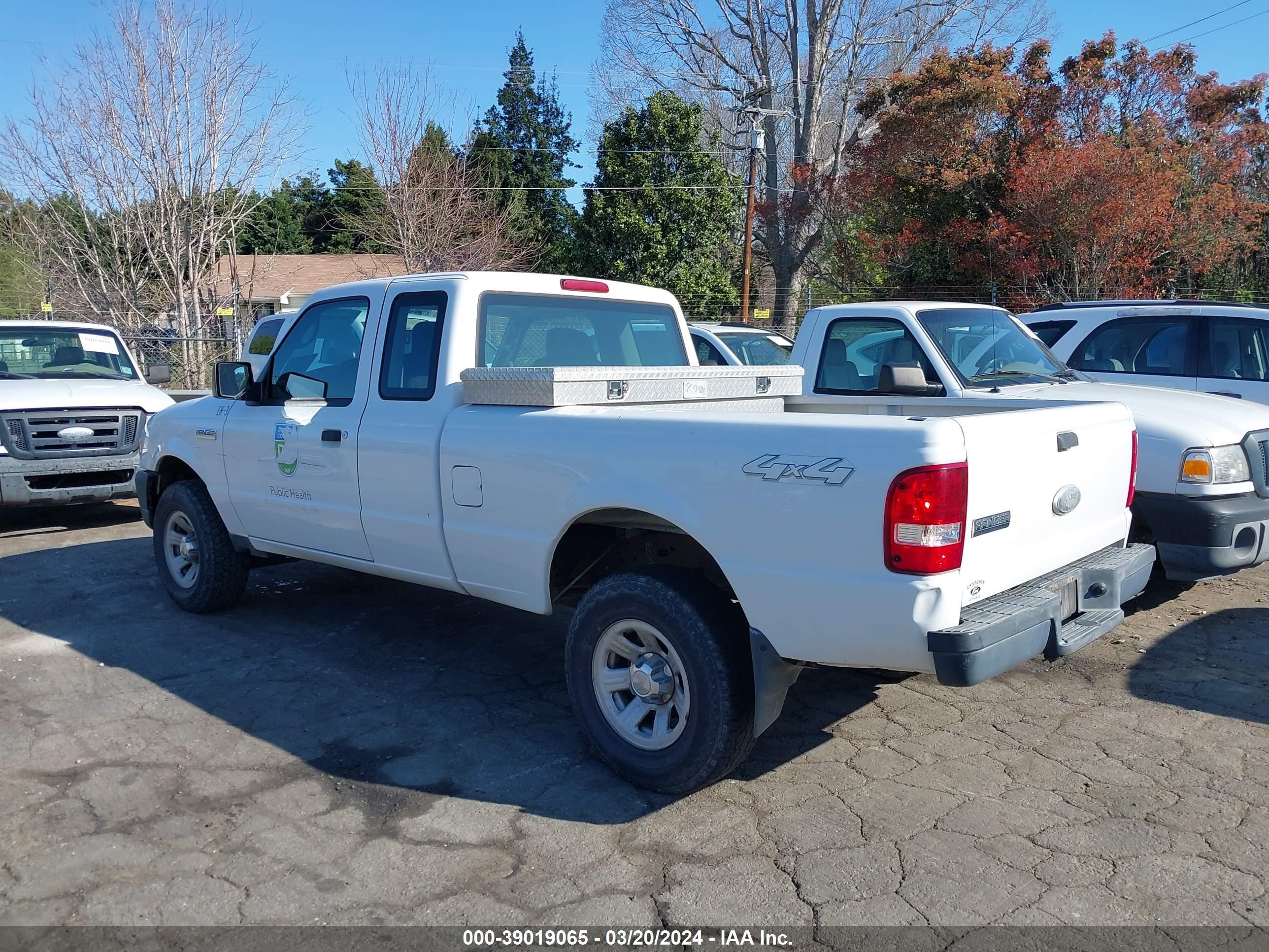 Photo 2 VIN: 1FTYR15E97PA68088 - FORD RANGER 