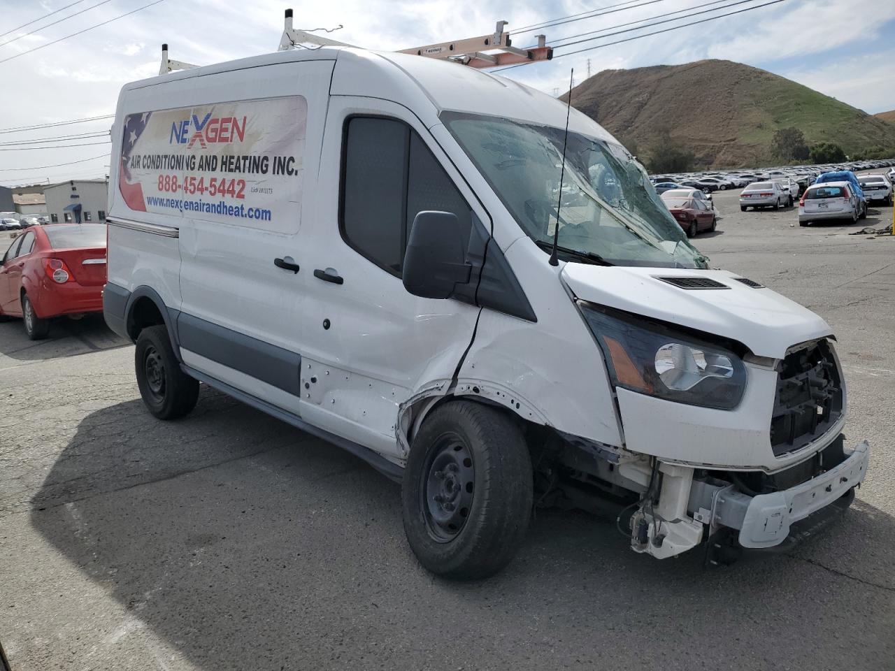 Photo 3 VIN: 1FTYR1CM4JKA35045 - FORD TRANSIT 