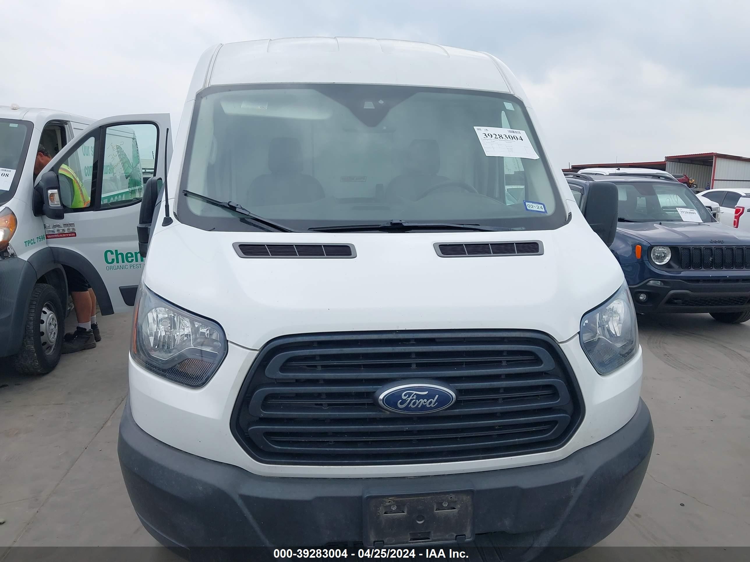 Photo 11 VIN: 1FTYR1CM5KKA52597 - FORD TRANSIT 