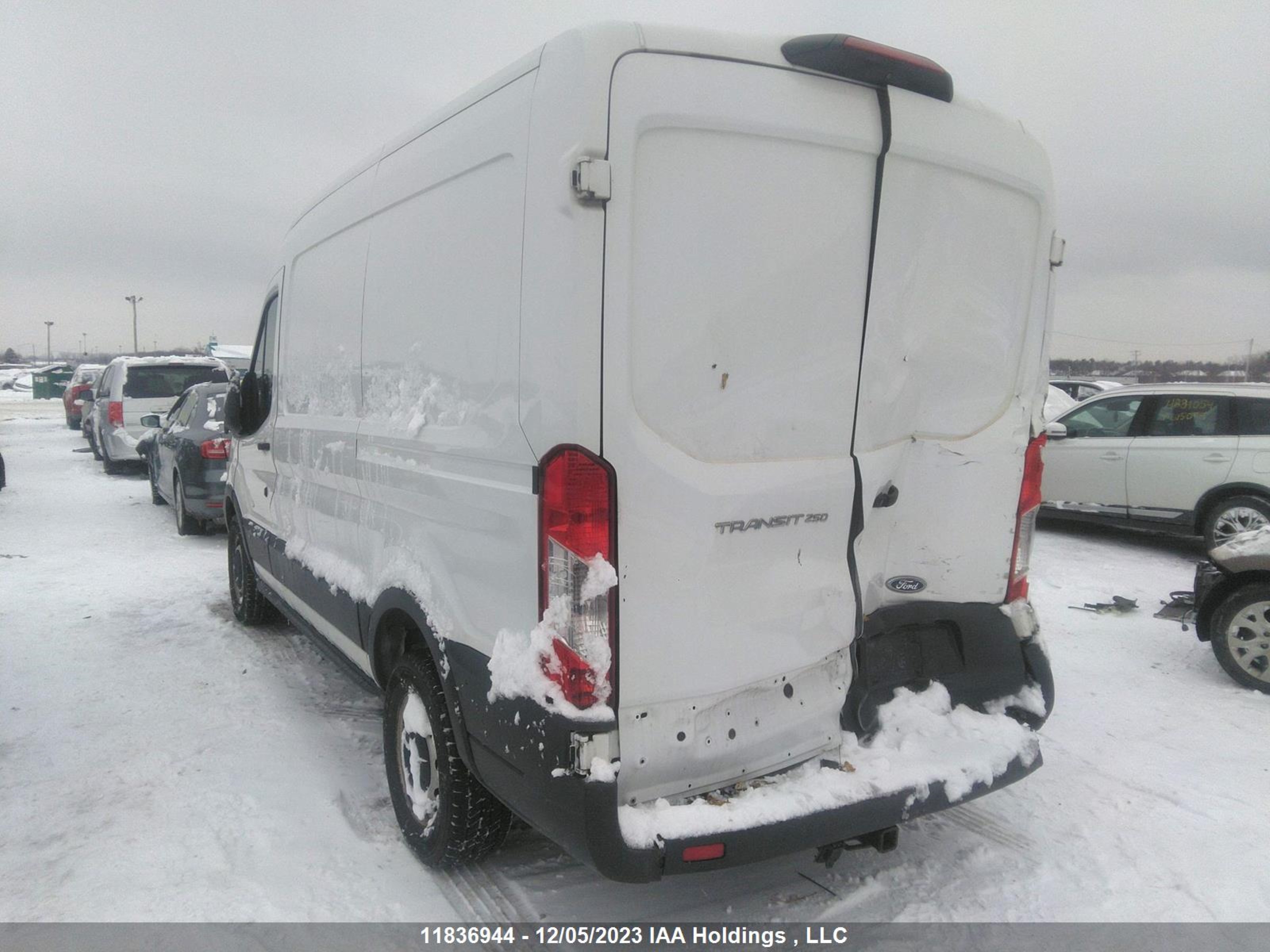 Photo 2 VIN: 1FTYR1CM9JKB48571 - FORD TRANSIT 