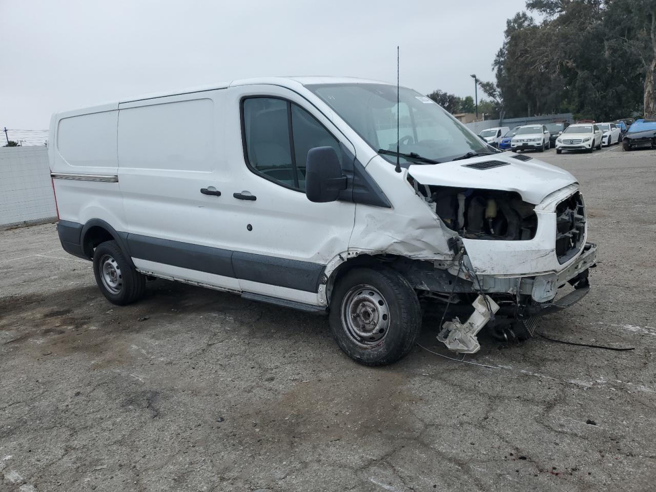 Photo 3 VIN: 1FTYR1YG7HKA14381 - FORD TRANSIT 