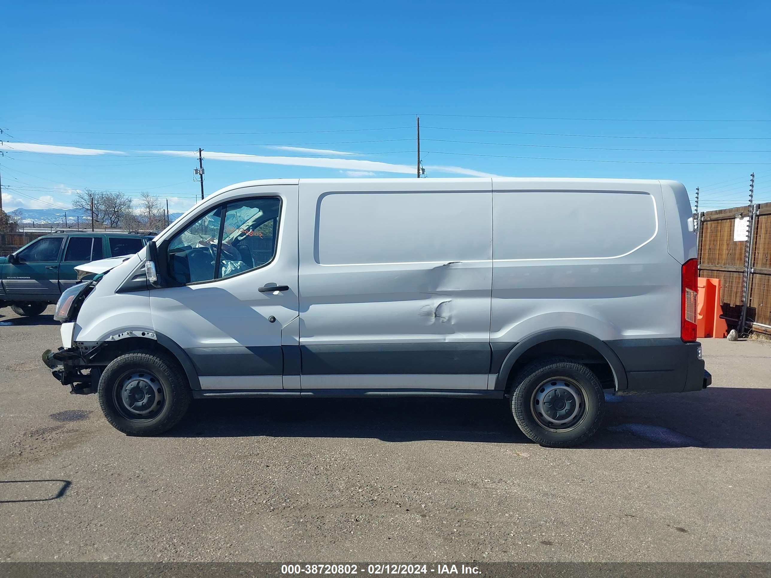 Photo 14 VIN: 1FTYR1YG9HKA72881 - FORD TRANSIT 