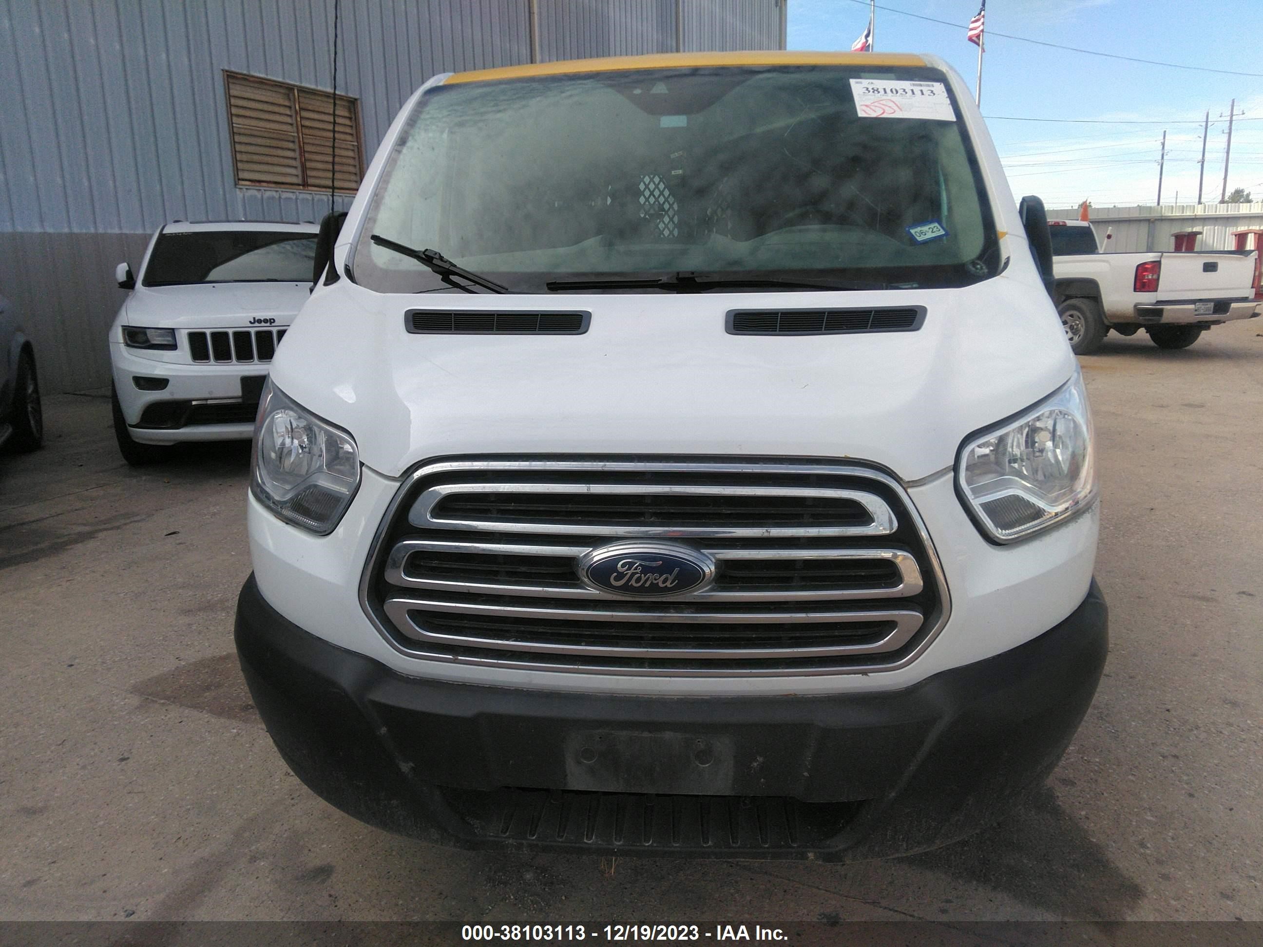 Photo 11 VIN: 1FTYR1YM1KKA55473 - FORD TRANSIT 