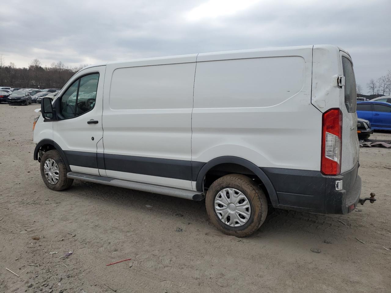 Photo 2 VIN: 1FTYR1YM2KKB21447 - FORD TRANSIT 