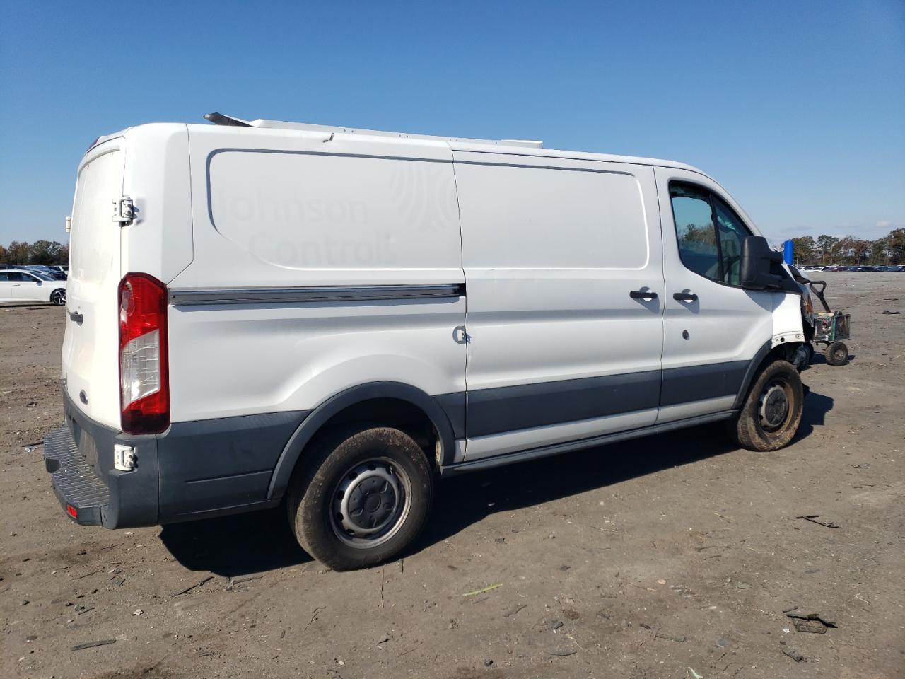 Photo 2 VIN: 1FTYR1YM5GKB14841 - FORD TRANSIT 