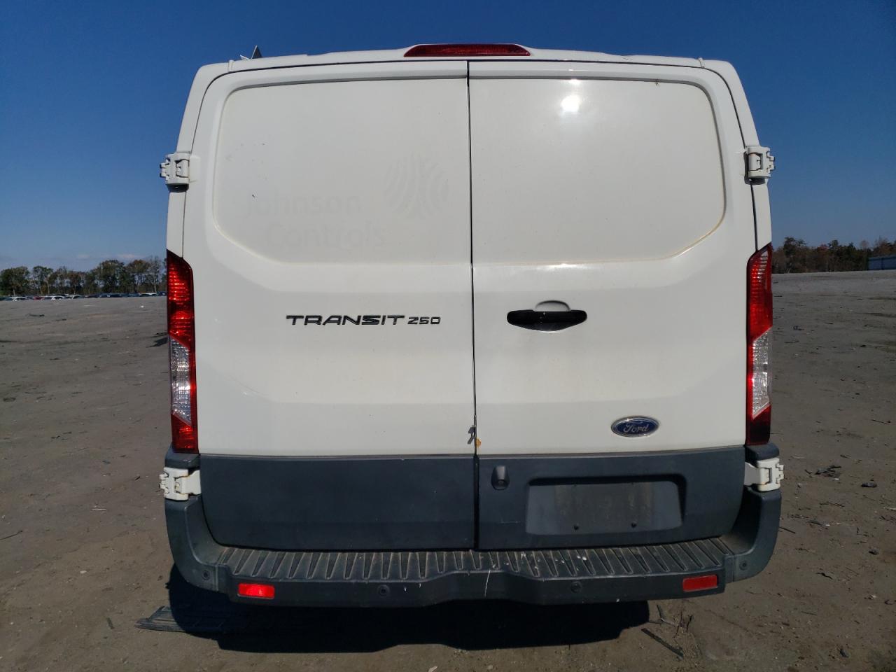 Photo 5 VIN: 1FTYR1YM5GKB14841 - FORD TRANSIT 