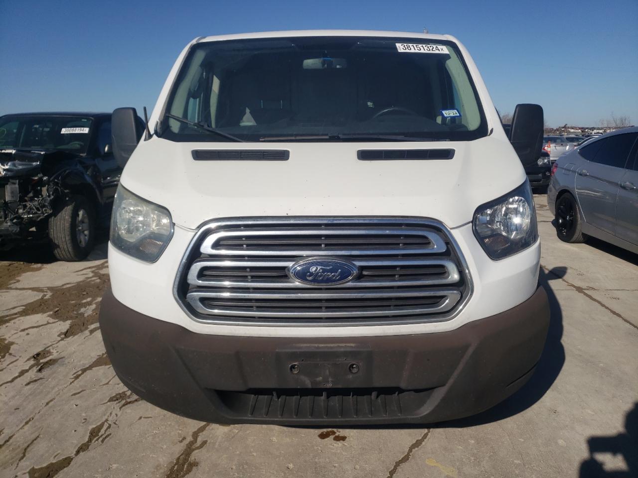 Photo 4 VIN: 1FTYR1YM7KKA71516 - FORD TRANSIT 