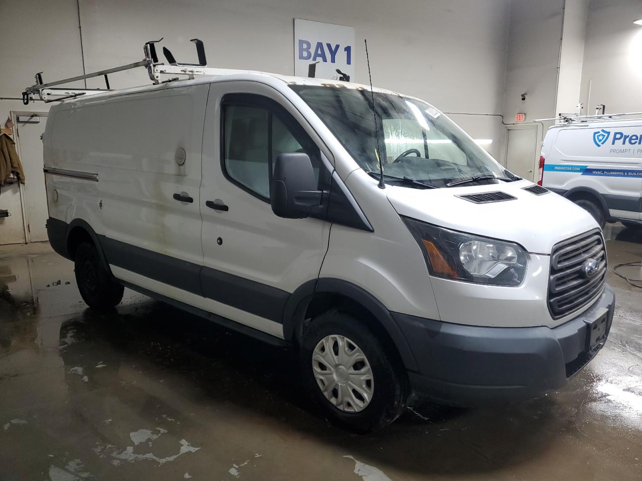 Photo 3 VIN: 1FTYR1YM8GKB33142 - FORD TRANSIT 