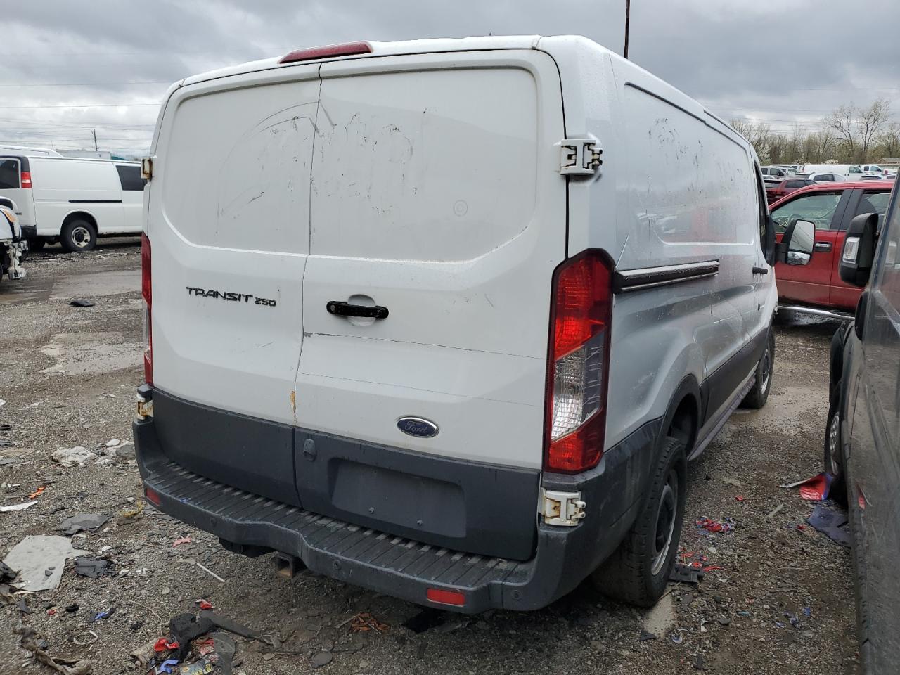 Photo 2 VIN: 1FTYR1YM8JKB16221 - FORD TRANSIT 