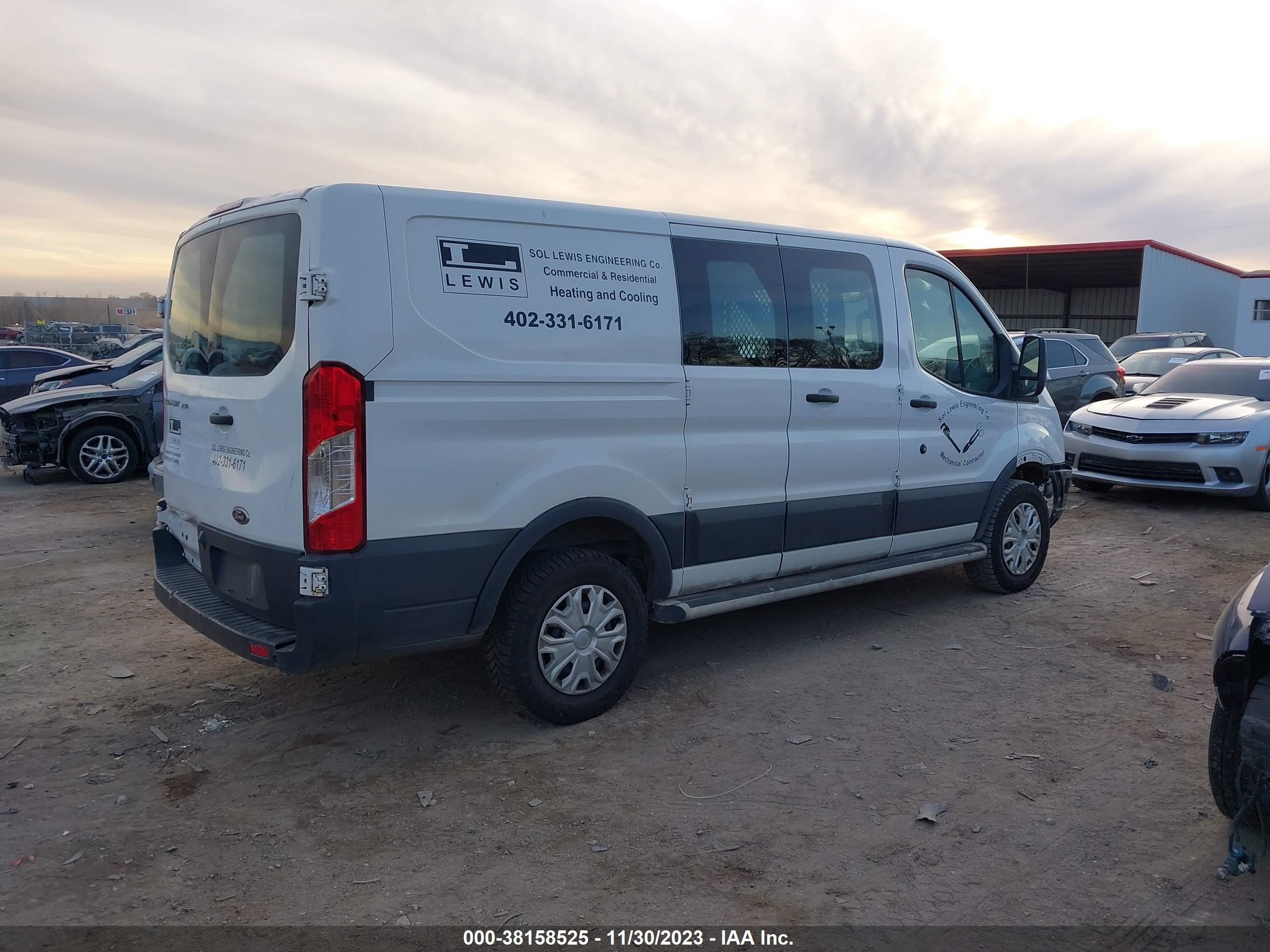 Photo 3 VIN: 1FTYR1ZM0JKB16664 - FORD TRANSIT 