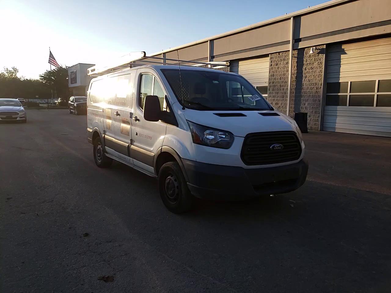 Photo 10 VIN: 1FTYR1ZM3GKA67727 - FORD TRANSIT 