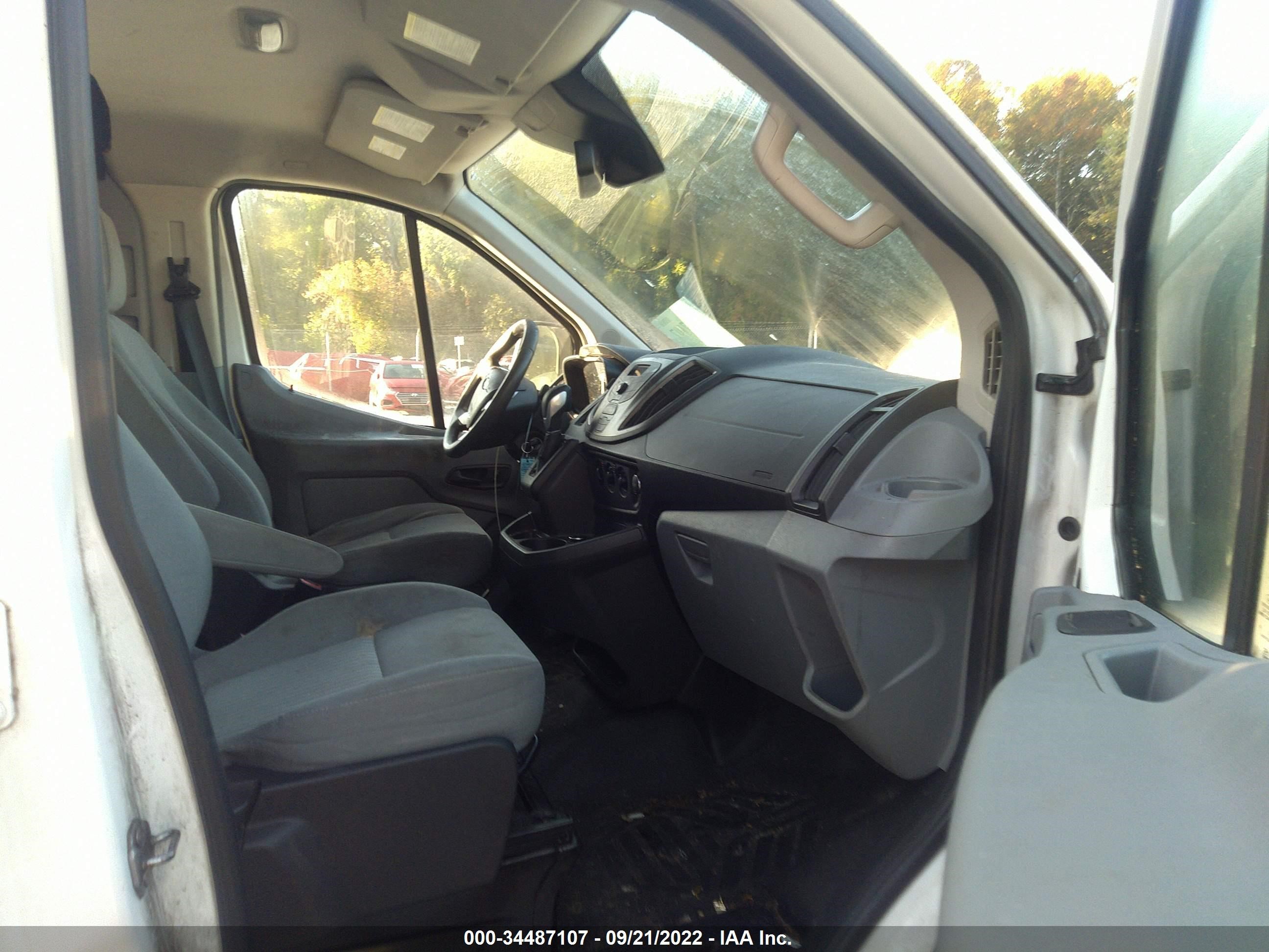 Photo 4 VIN: 1FTYR1ZM4GKA59670 - FORD TRANSIT 