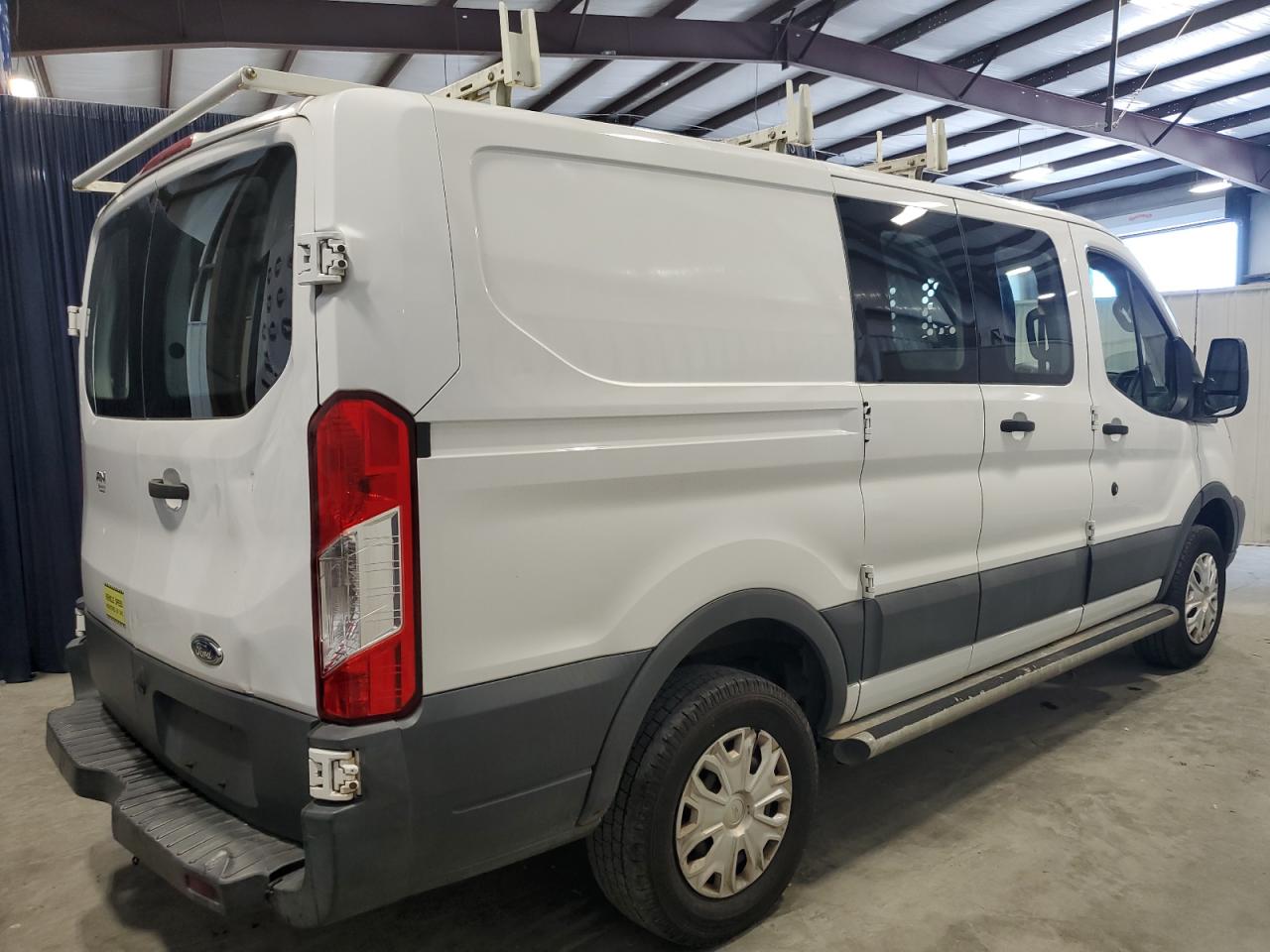 Photo 2 VIN: 1FTYR1ZM5GKB04681 - FORD TRANSIT 