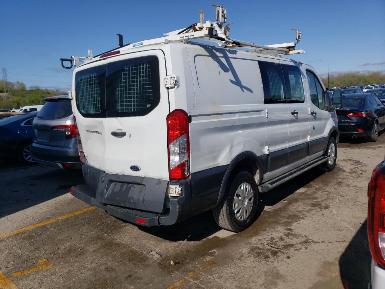 Photo 2 VIN: 1FTYR1ZM7GKB37407 - FORD TRANSIT 