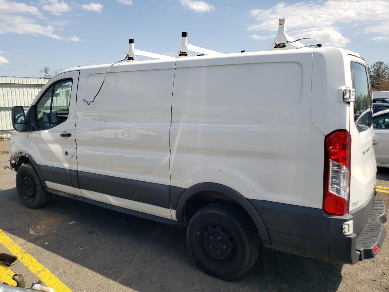 Photo 1 VIN: 1FTYR1ZM9GKA34683 - FORD TRANSIT 