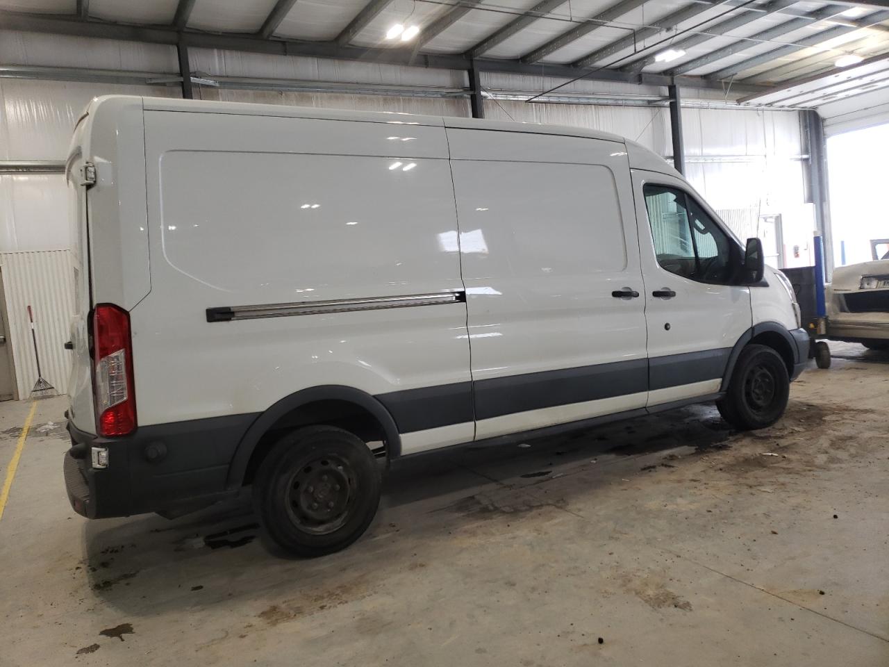 Photo 2 VIN: 1FTYR2CG1HKA27544 - FORD TRANSIT 