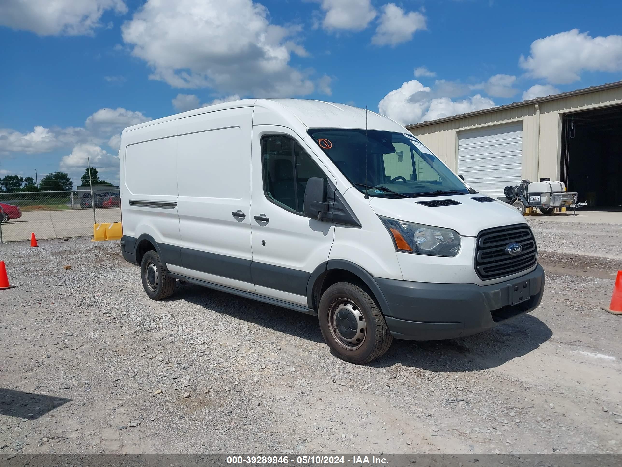 Photo 0 VIN: 1FTYR2CG2GKA13456 - FORD TRANSIT 