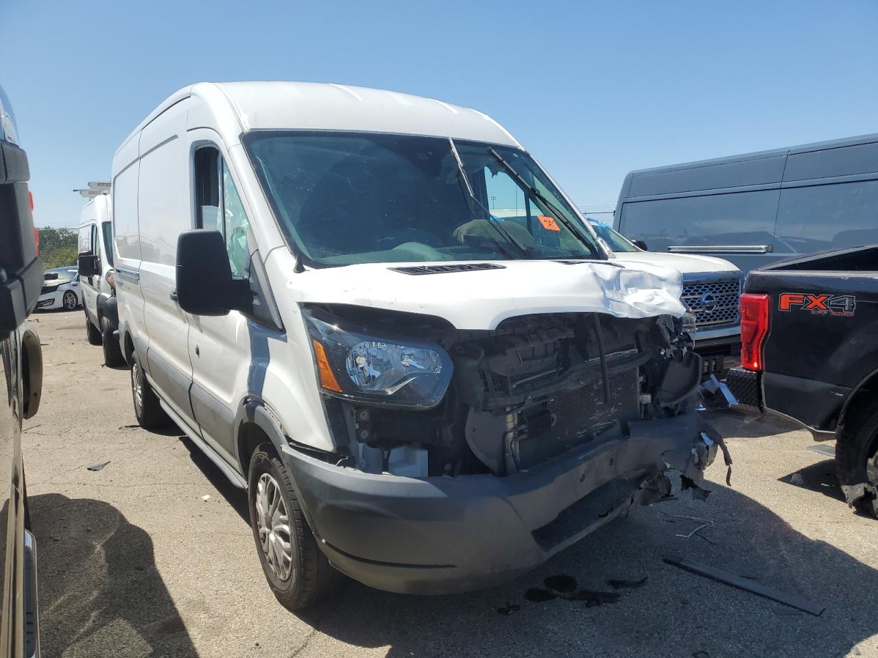 Photo 3 VIN: 1FTYR2CG7GKA67397 - FORD TRANSIT 