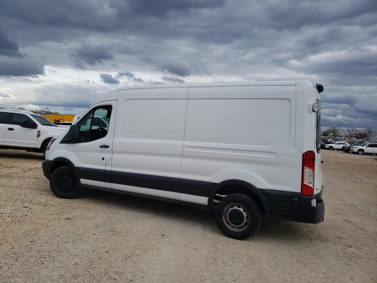 Photo 1 VIN: 1FTYR2CM0JKB39893 - FORD TRANSIT 