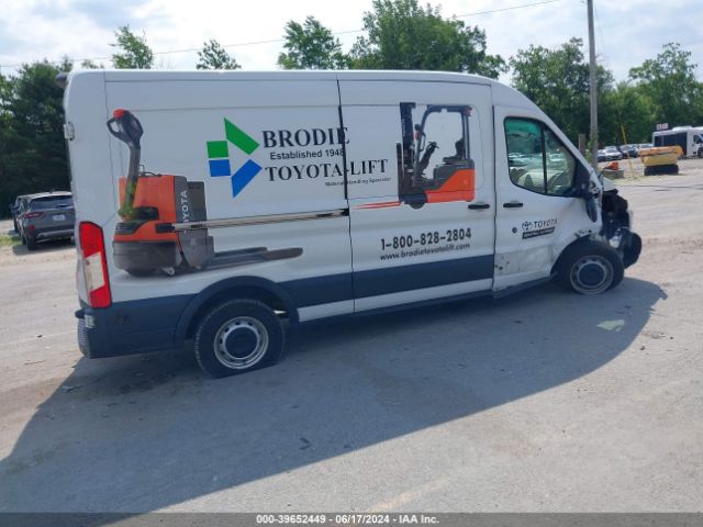 Photo 3 VIN: 1FTYR2CM1JKA04860 - FORD TRANSIT 