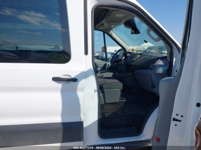 Photo 4 VIN: 1FTYR2CM1KKB56199 - FORD TRANSIT 