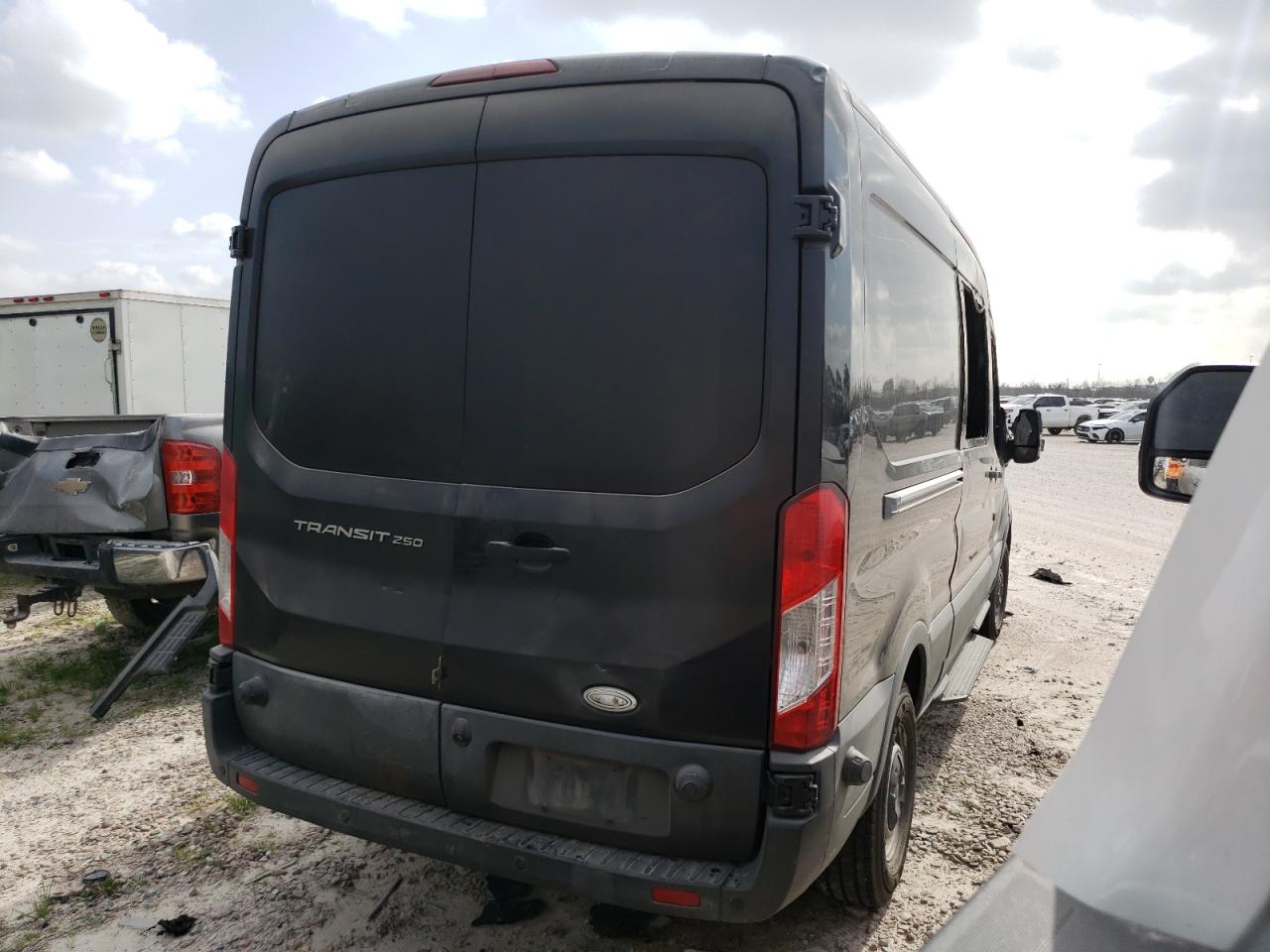 Photo 2 VIN: 1FTYR2CM2FKA73614 - FORD TRANSIT 