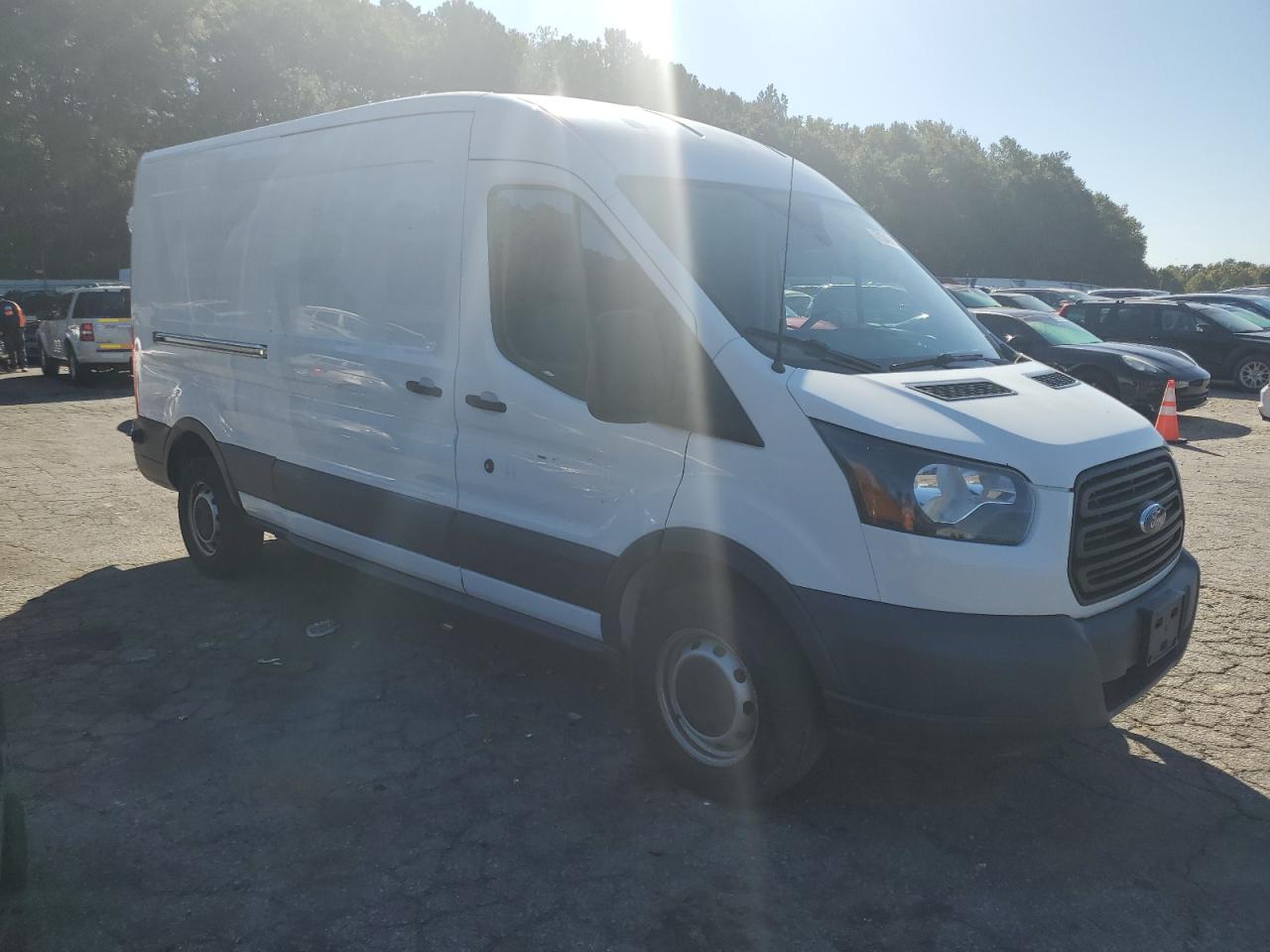 Photo 3 VIN: 1FTYR2CM4GKA68187 - FORD TRANSIT 