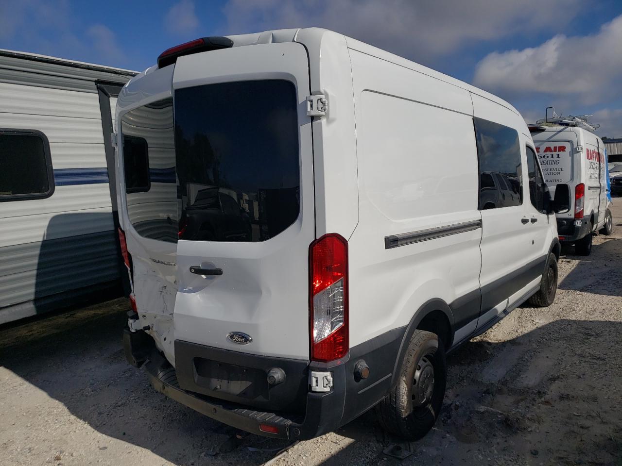 Photo 2 VIN: 1FTYR2CM5KKB55962 - FORD TRANSIT 