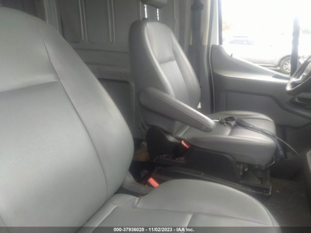 Photo 4 VIN: 1FTYR2CM7KKB11221 - FORD TRANSIT-250 