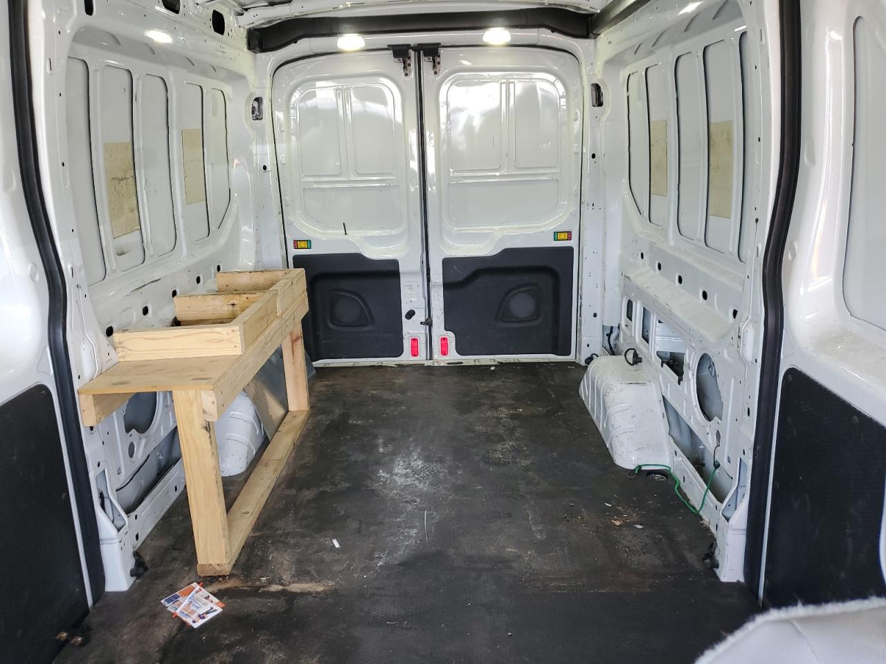 Photo 9 VIN: 1FTYR2DM5HKA37143 - FORD TRANSIT 