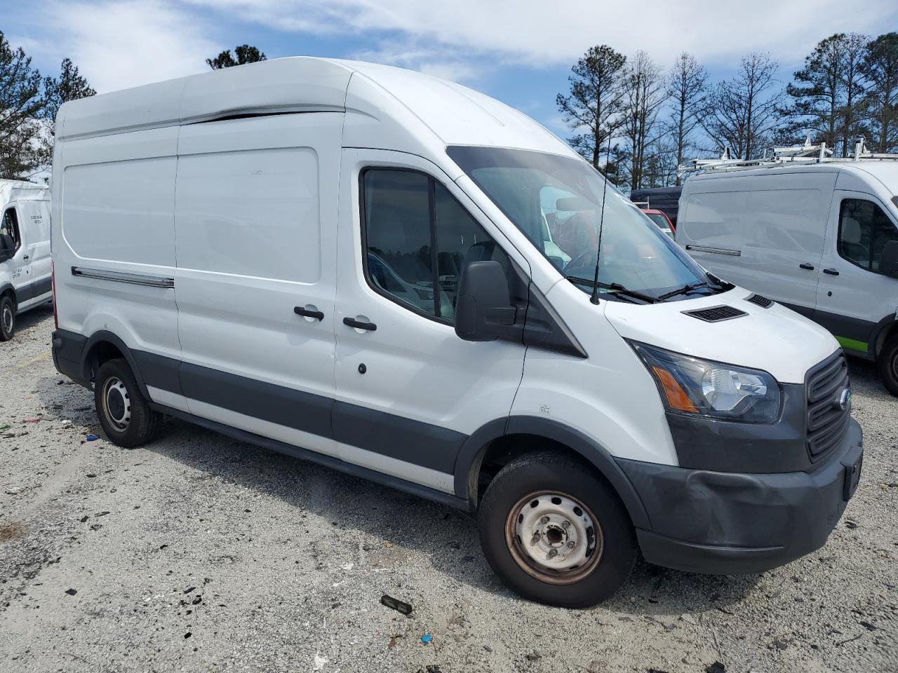 Photo 3 VIN: 1FTYR2XM1JKA99575 - FORD TRANSIT 