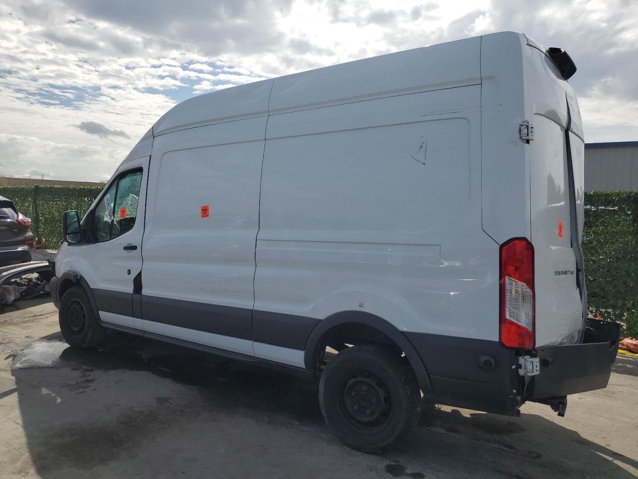 Photo 1 VIN: 1FTYR2XM5JKA61864 - FORD TRANSIT 