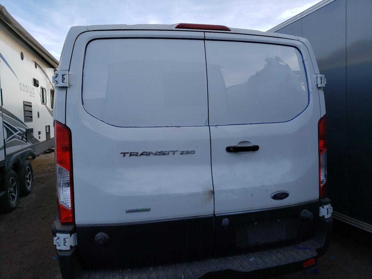 Photo 5 VIN: 1FTYR2YG1KKA82138 - FORD TRANSIT 