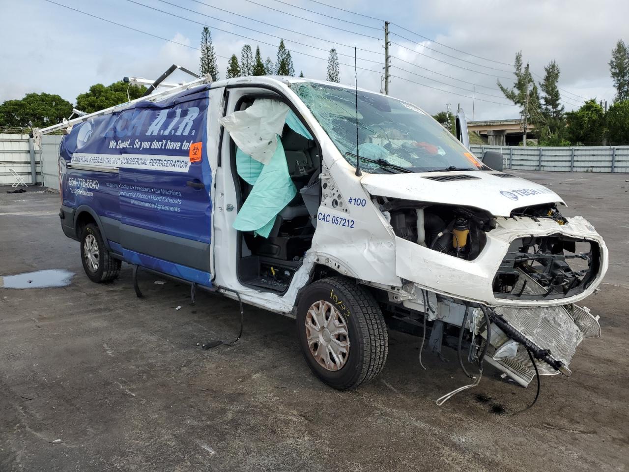 Photo 3 VIN: 1FTYR2YG2JKB13427 - FORD TRANSIT 