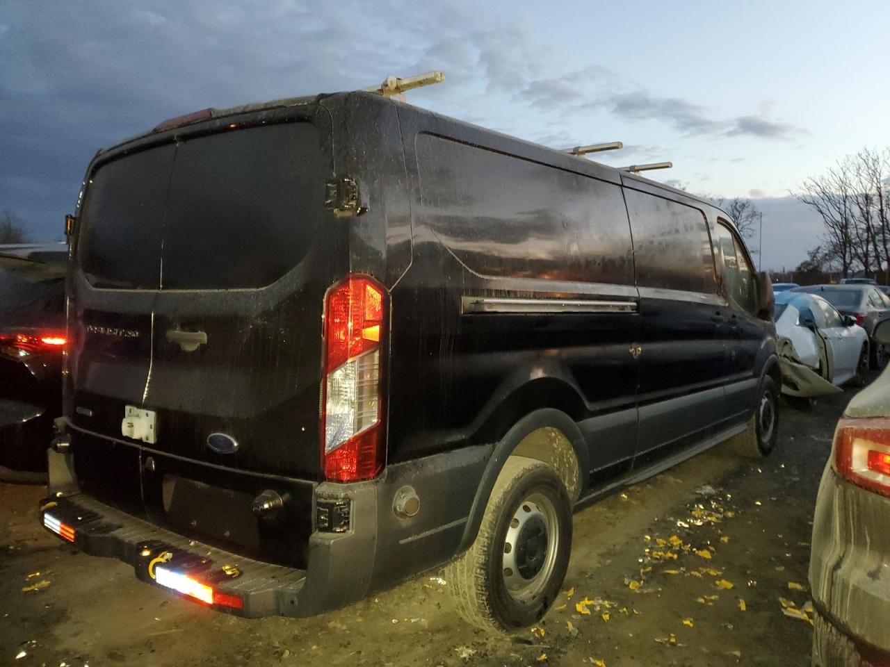 Photo 2 VIN: 1FTYR2YG5HKB32516 - FORD TRANSIT 