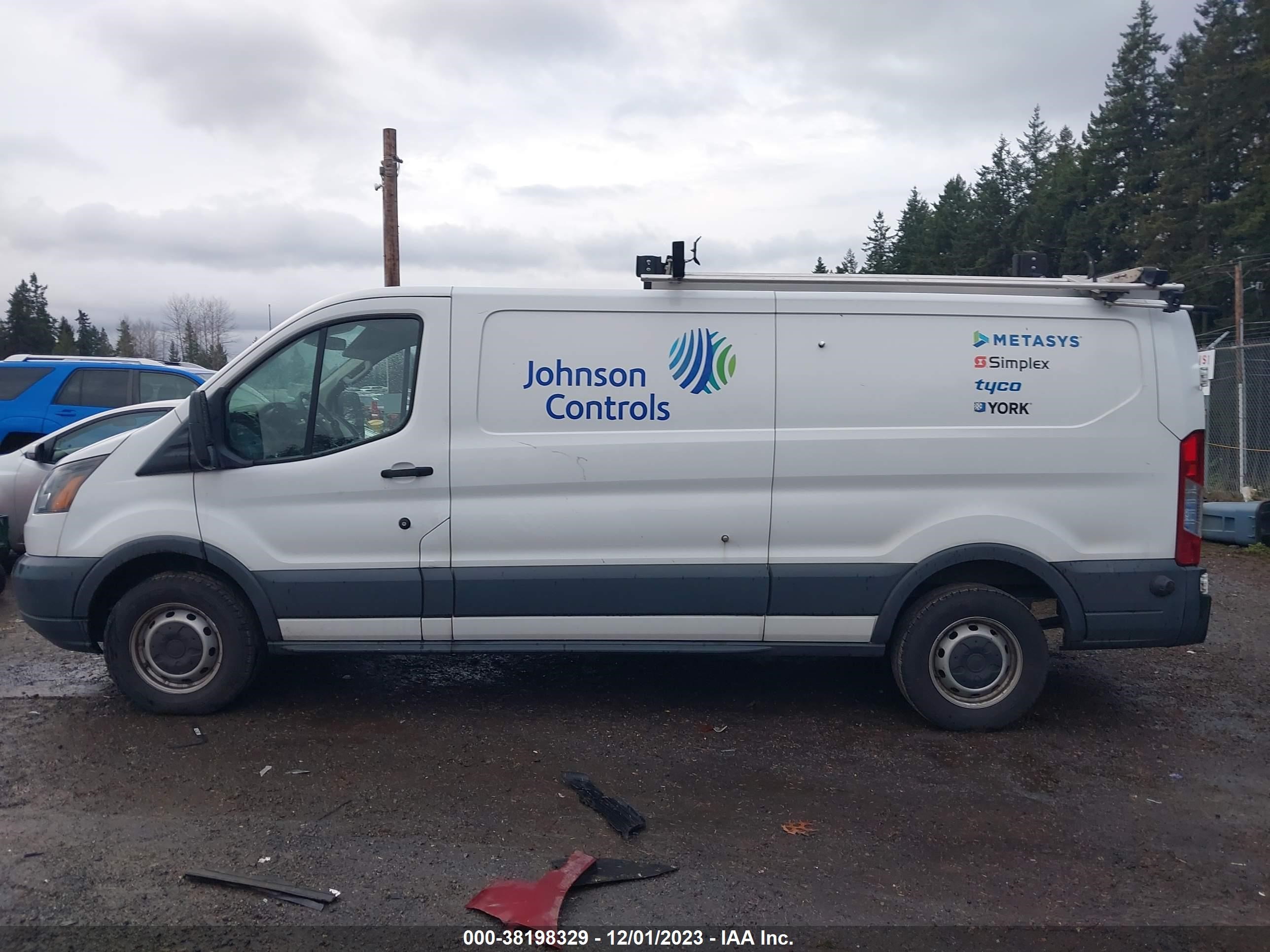 Photo 13 VIN: 1FTYR2YM7JKB09850 - FORD TRANSIT 