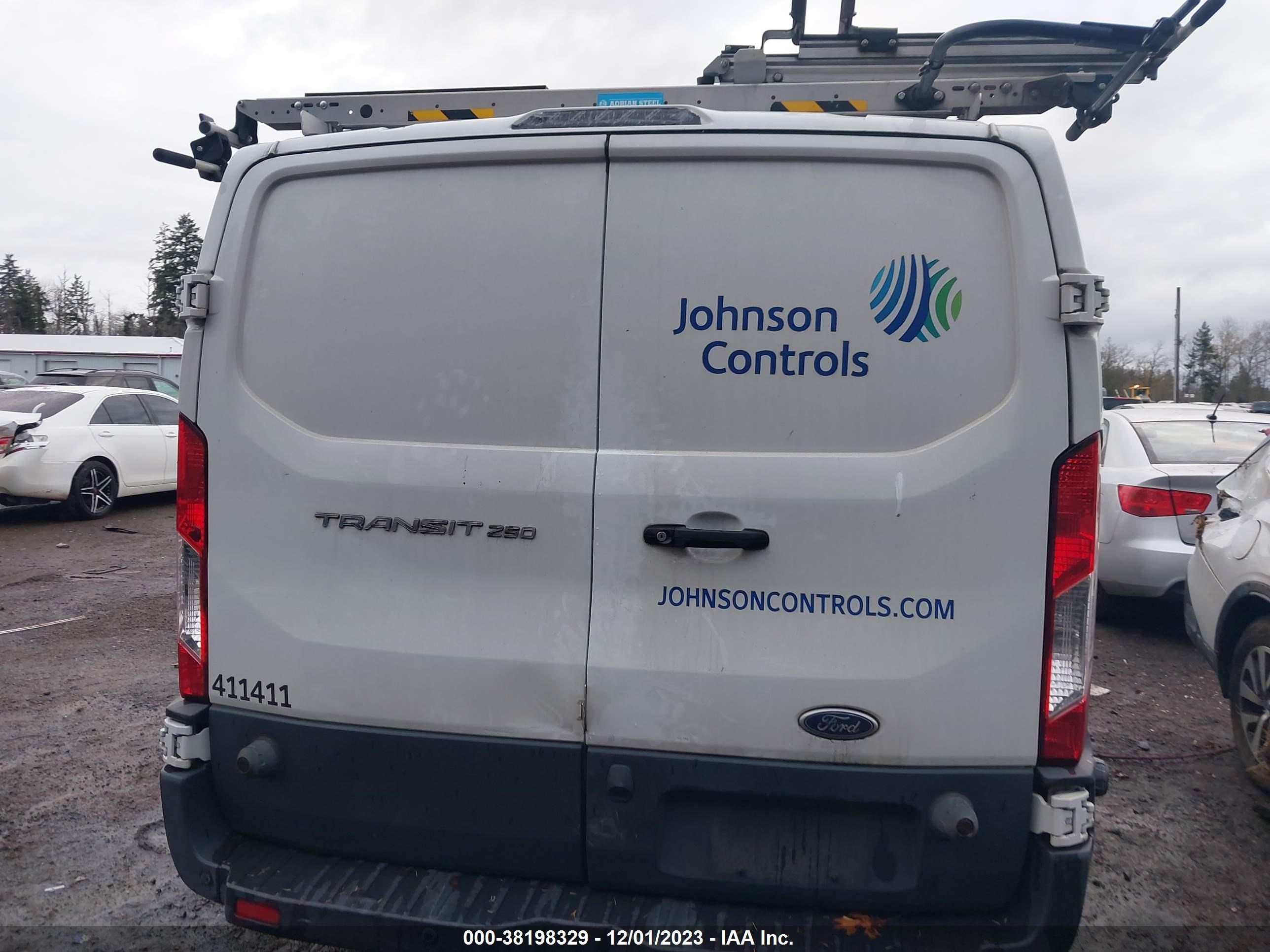 Photo 15 VIN: 1FTYR2YM7JKB09850 - FORD TRANSIT 