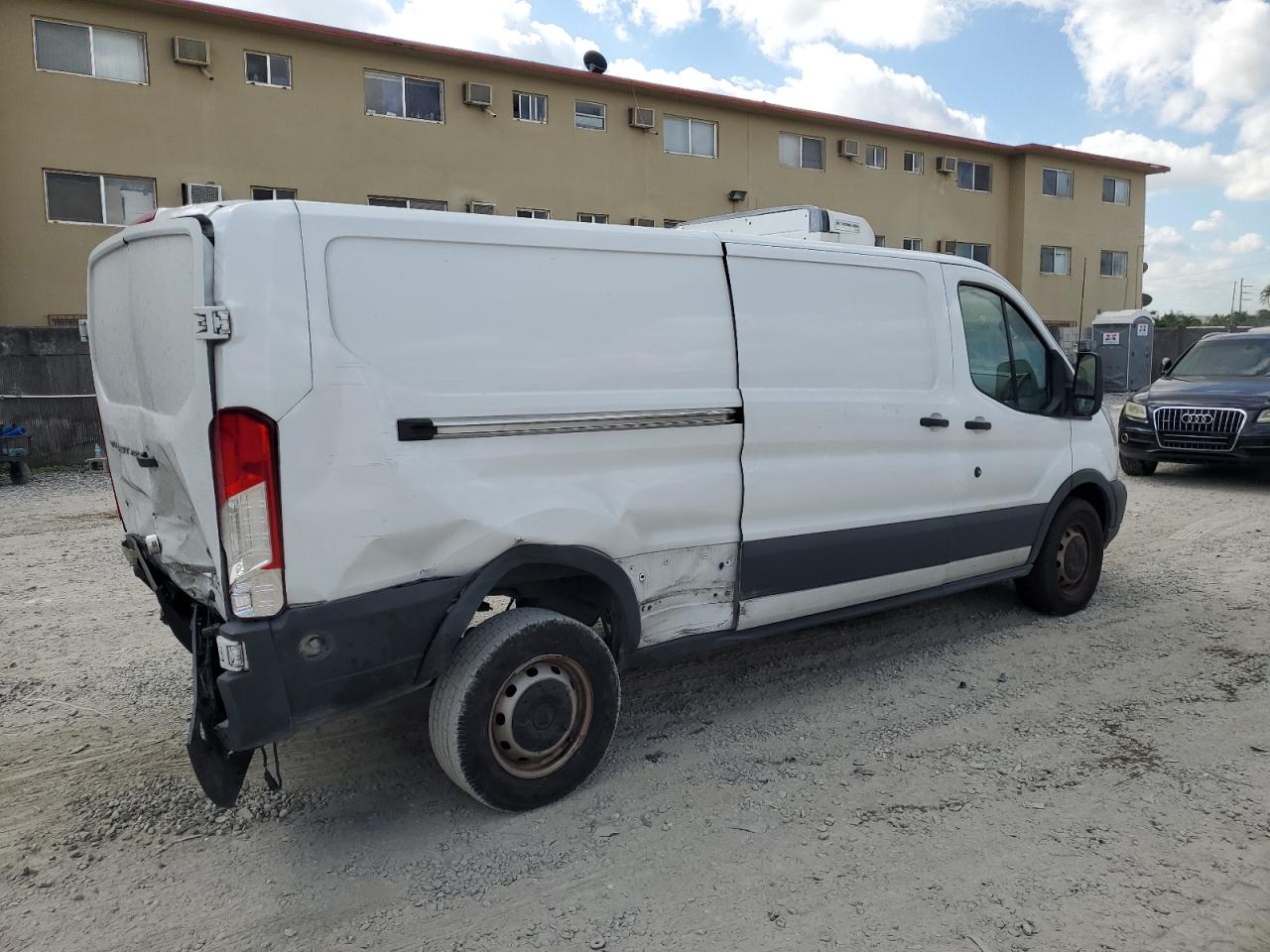 Photo 2 VIN: 1FTYR2YM9JKA16392 - FORD TRANSIT 