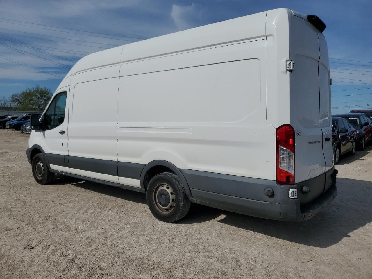 Photo 1 VIN: 1FTYR3XM1JKA32318 - FORD TRANSIT 