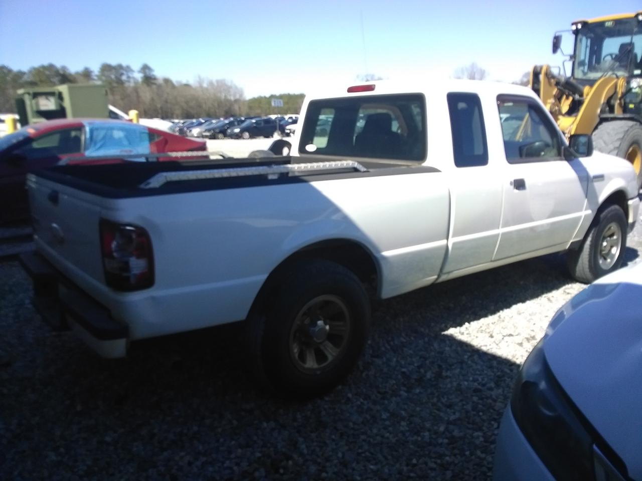 Photo 2 VIN: 1FTYR44E48PA72490 - FORD RANGER 