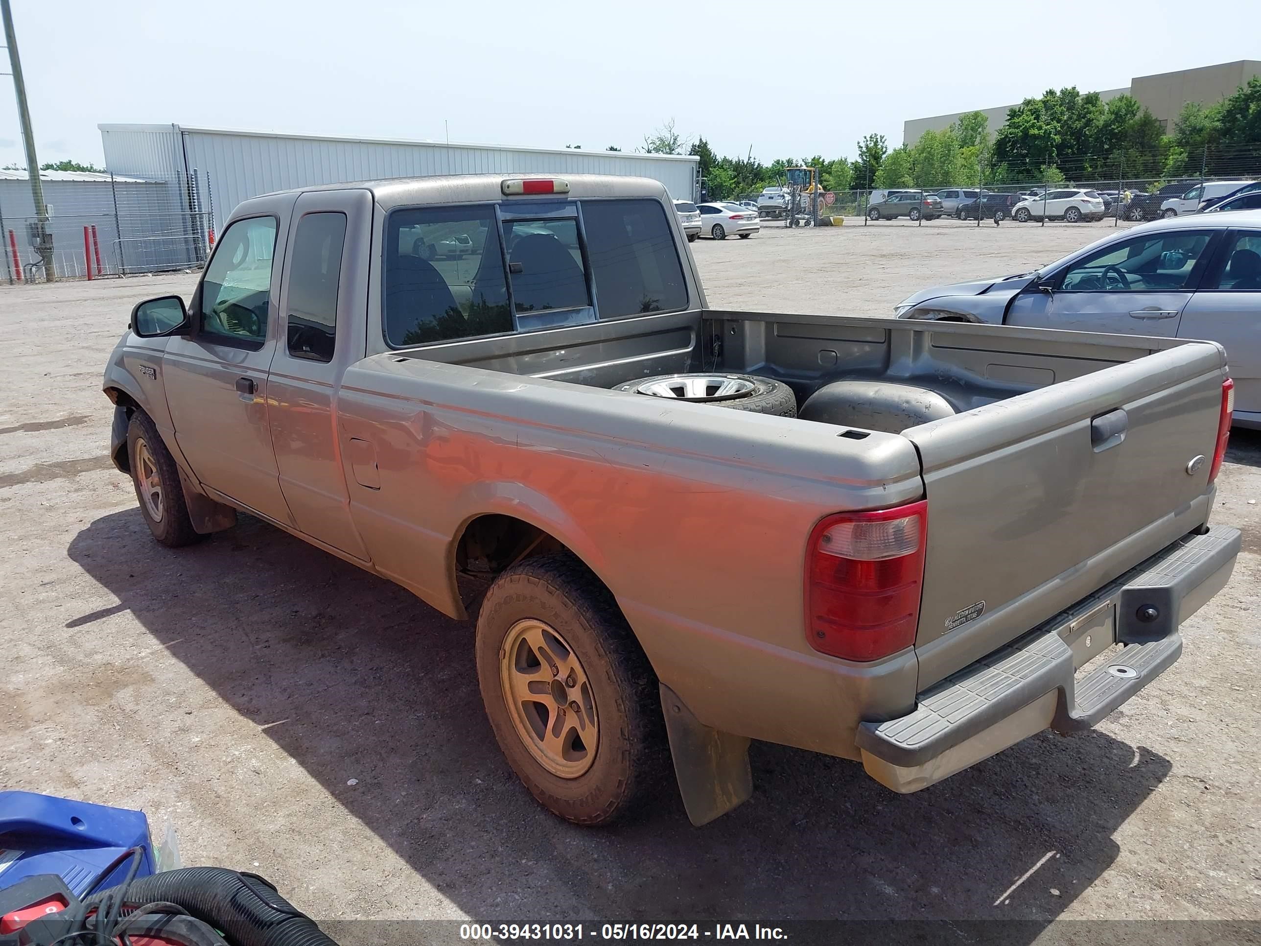 Photo 2 VIN: 1FTYR44E83PA18862 - FORD RANGER 